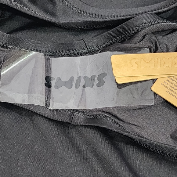 2Pcs SKIMS SWIM T-SHIRT & CHEEKY TANGA BOTTOMS/NWT/ONYX/XS/ NWT - Picture 7 of 11